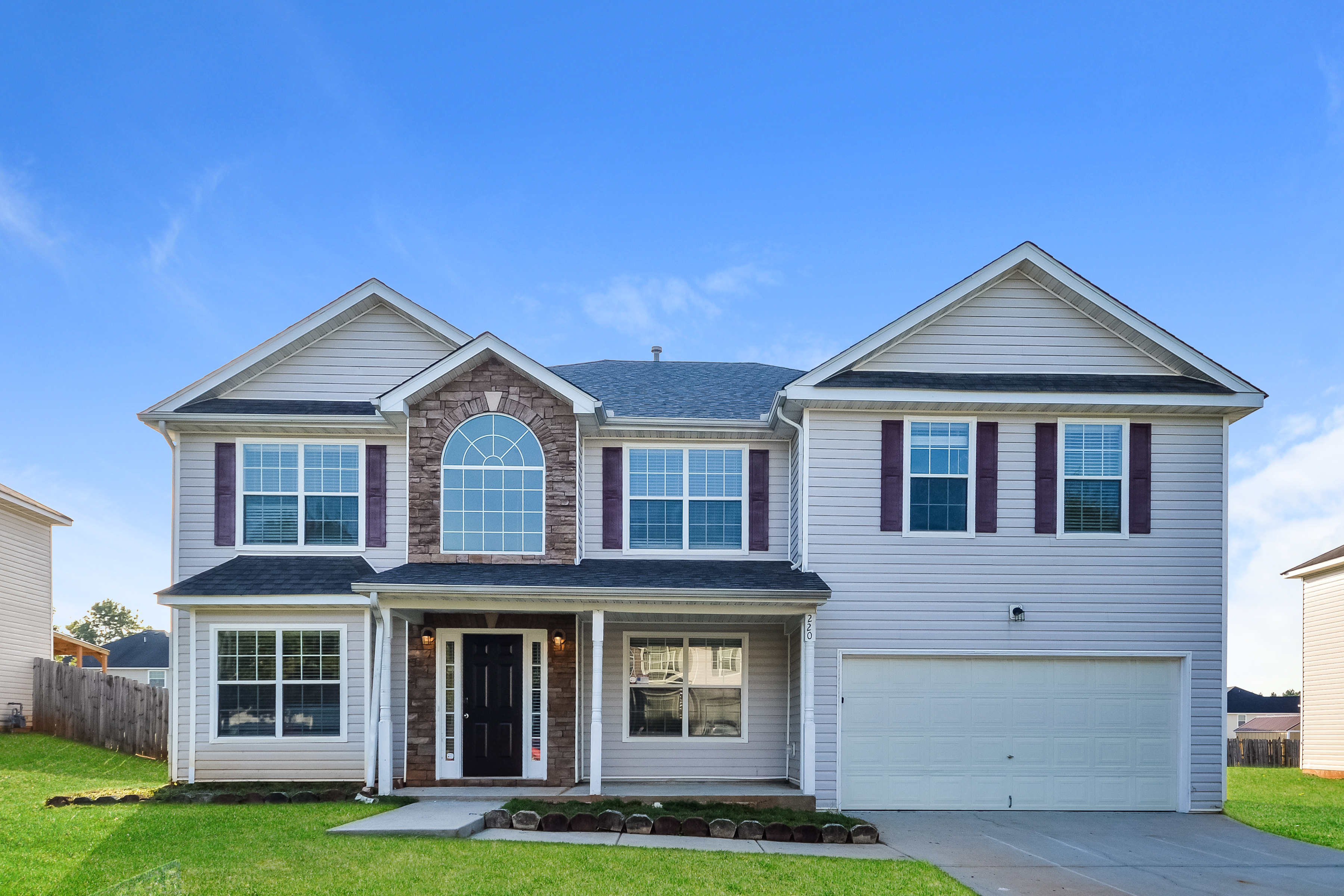 220 HILLSIDE OAK LN COVINGTON, GA 30016